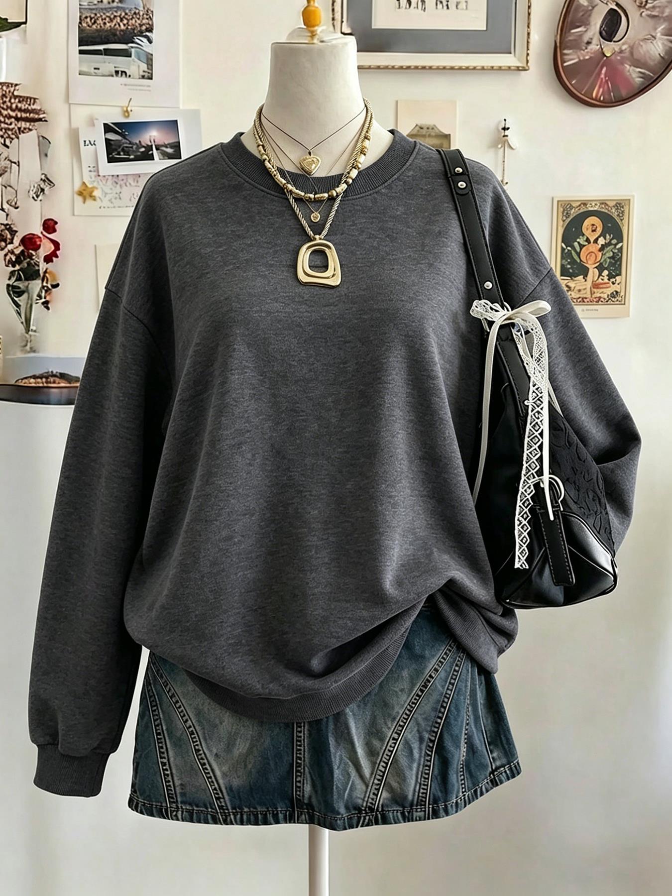 클리어런스 세일 중 여성 캐주얼 라운드 넥 블랙 스웨트 - Winter Clothing On Sale 리뷰 및 가격